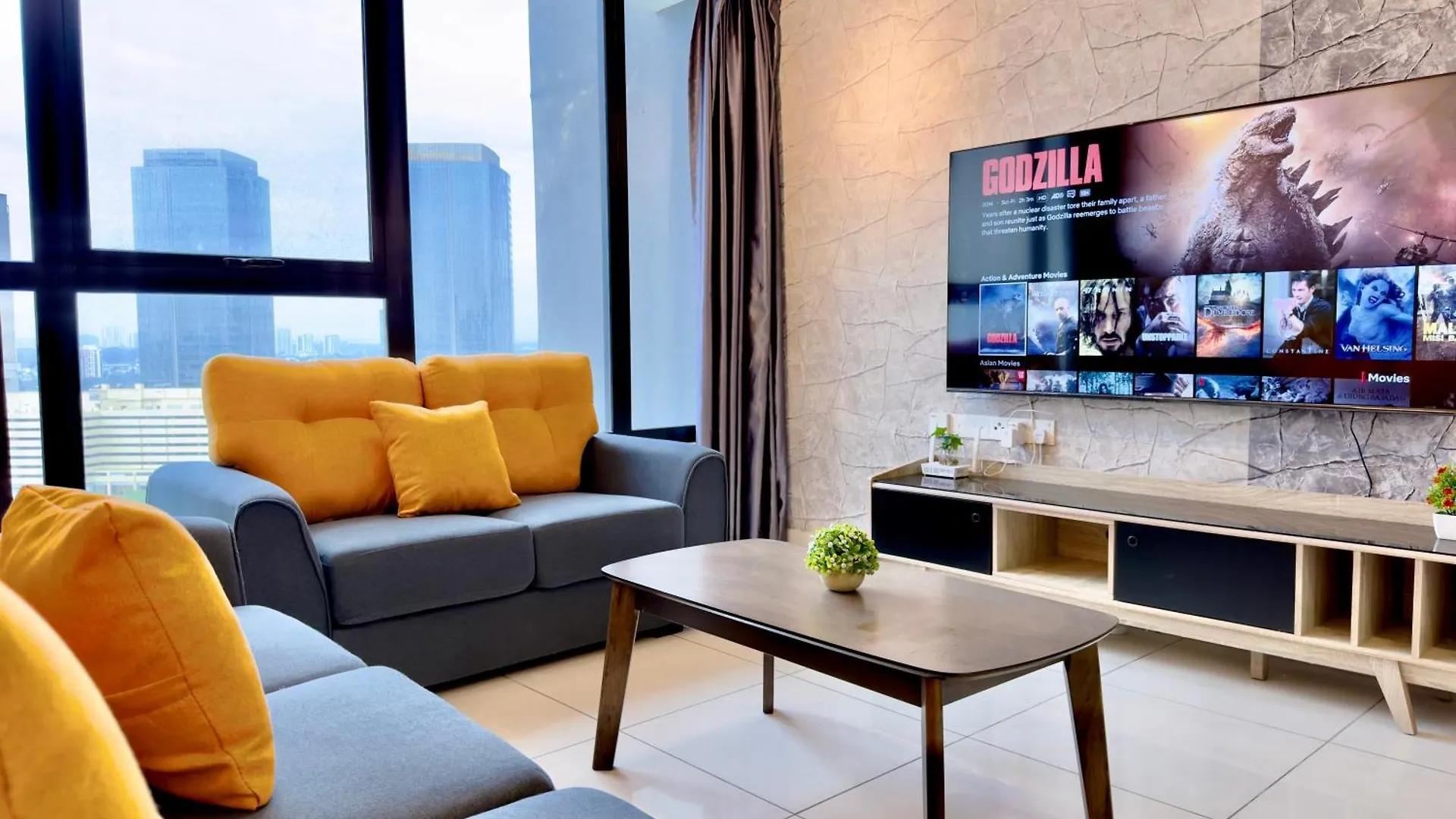 Midvalley Southkey Mosaic 6-9Pax Netflix-Smarttv70Inch Johor Bahru Aparthotel