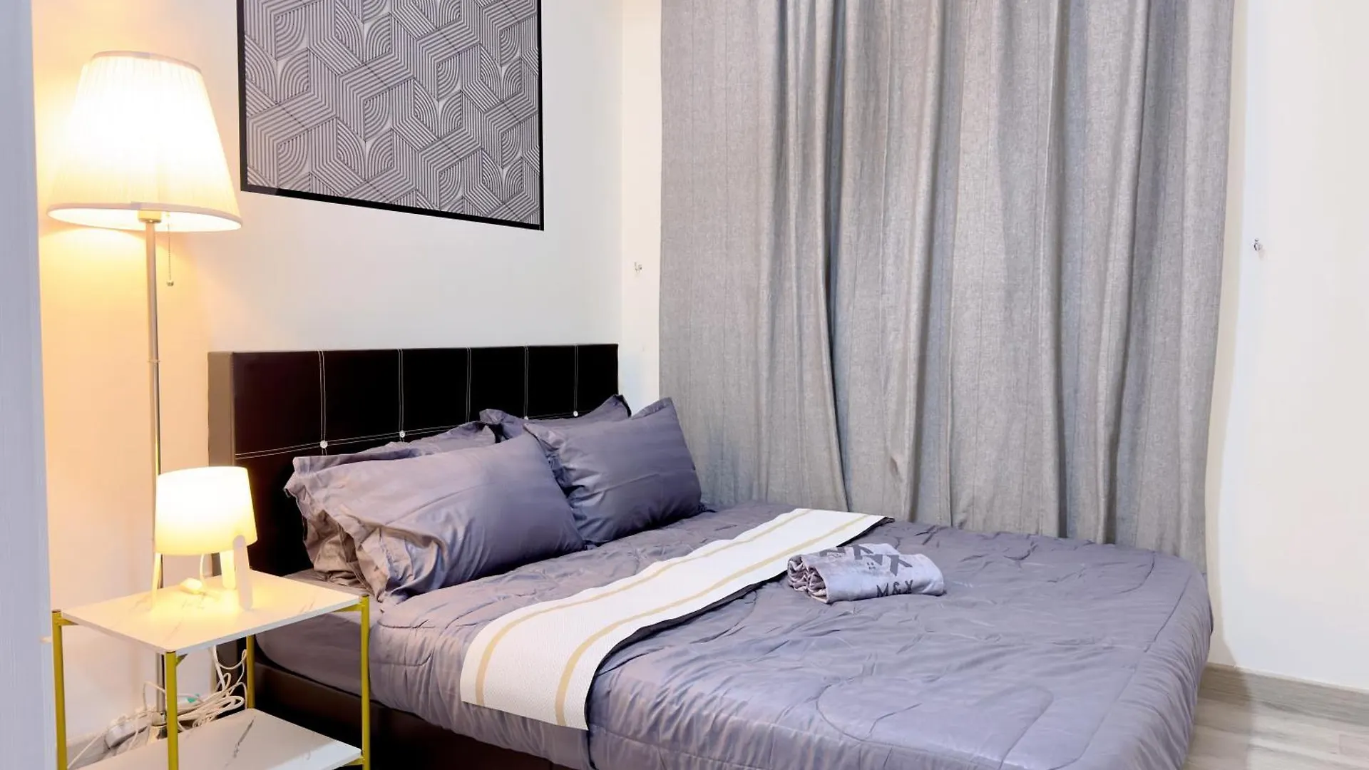 Aparthotel Midvalley Southkey Mosaic 6-9Pax Netflix-Smarttv70Inch Johor Bahru