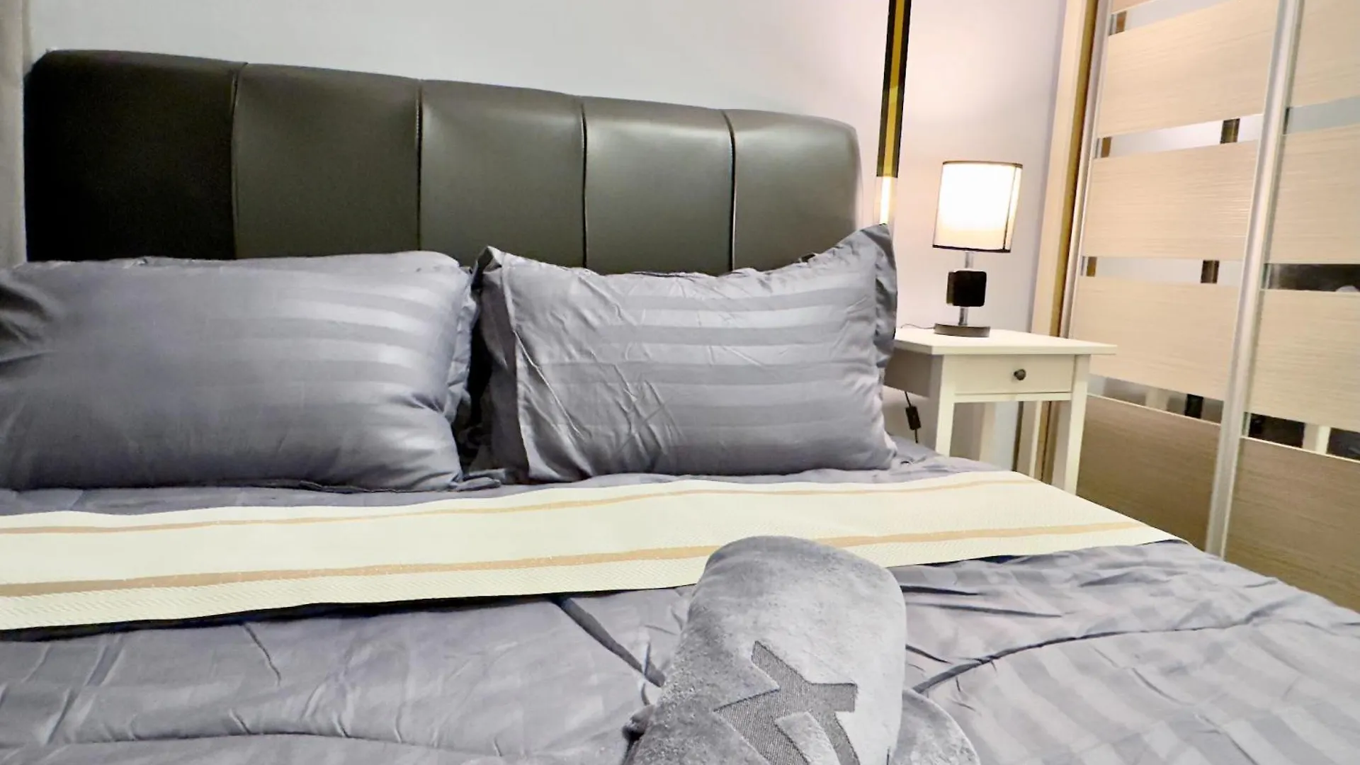 Aparthotel Midvalley Southkey Mosaic 6-9Pax Netflix-Smarttv70Inch Johor Bahru