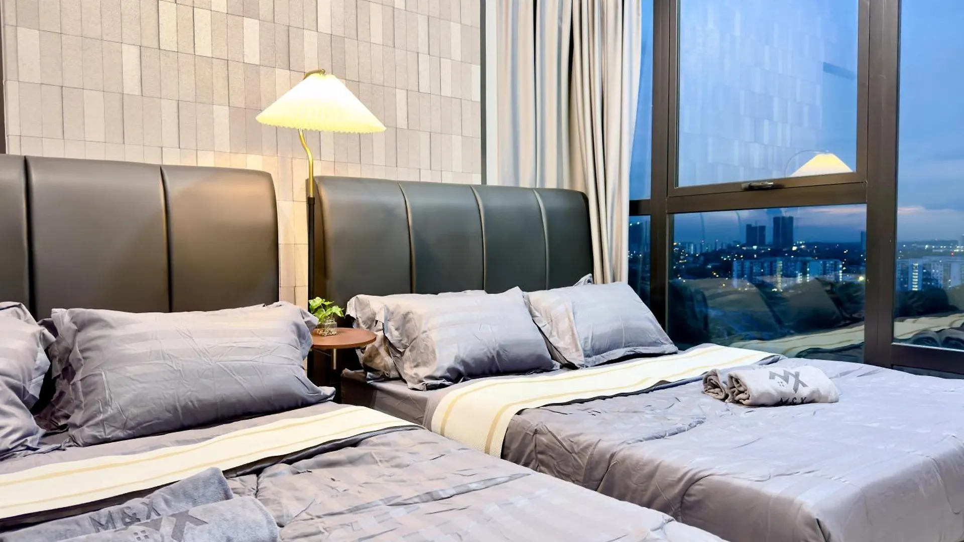 Aparthotel Midvalley Southkey Mosaic 6-9Pax Netflix-Smarttv70Inch Johor Bahru