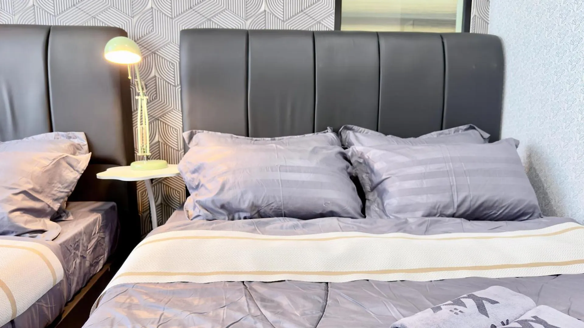 Aparthotel Midvalley Southkey Mosaic 6-9Pax Netflix-Smarttv70Inch Johor Bahru